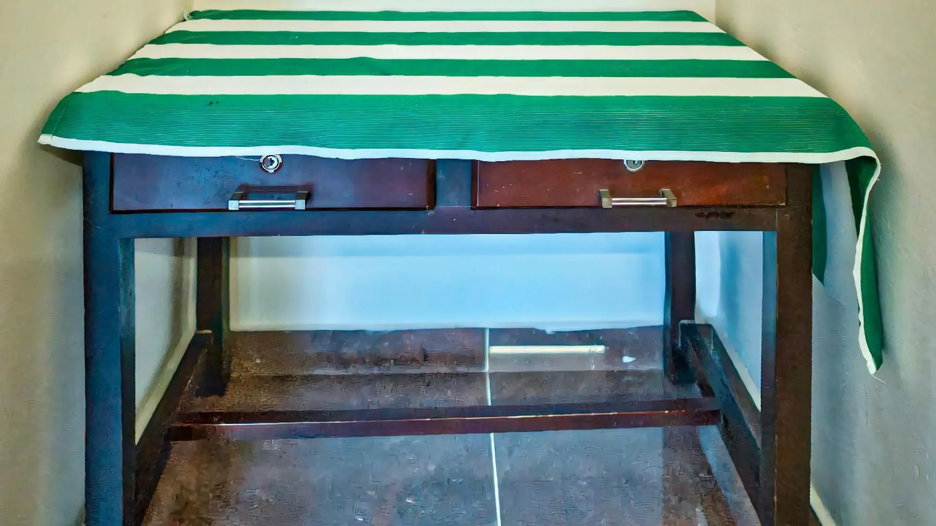Johnson Homestay Kochi